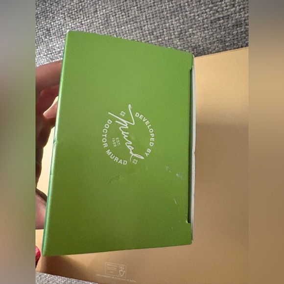 BNIB Murad Resurgence Overnight Renewal Set – Full-Size Serum & Jumbo Cleanser - Picture 5 of 16